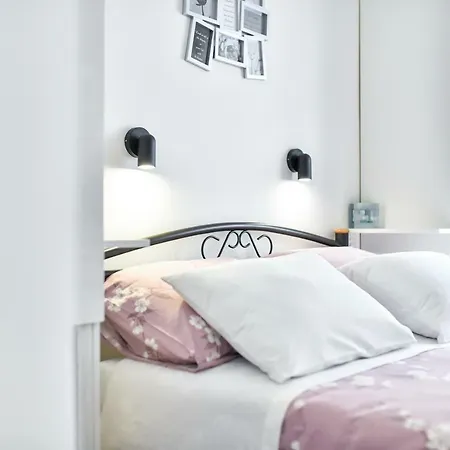 Nekic 1 2* Задар